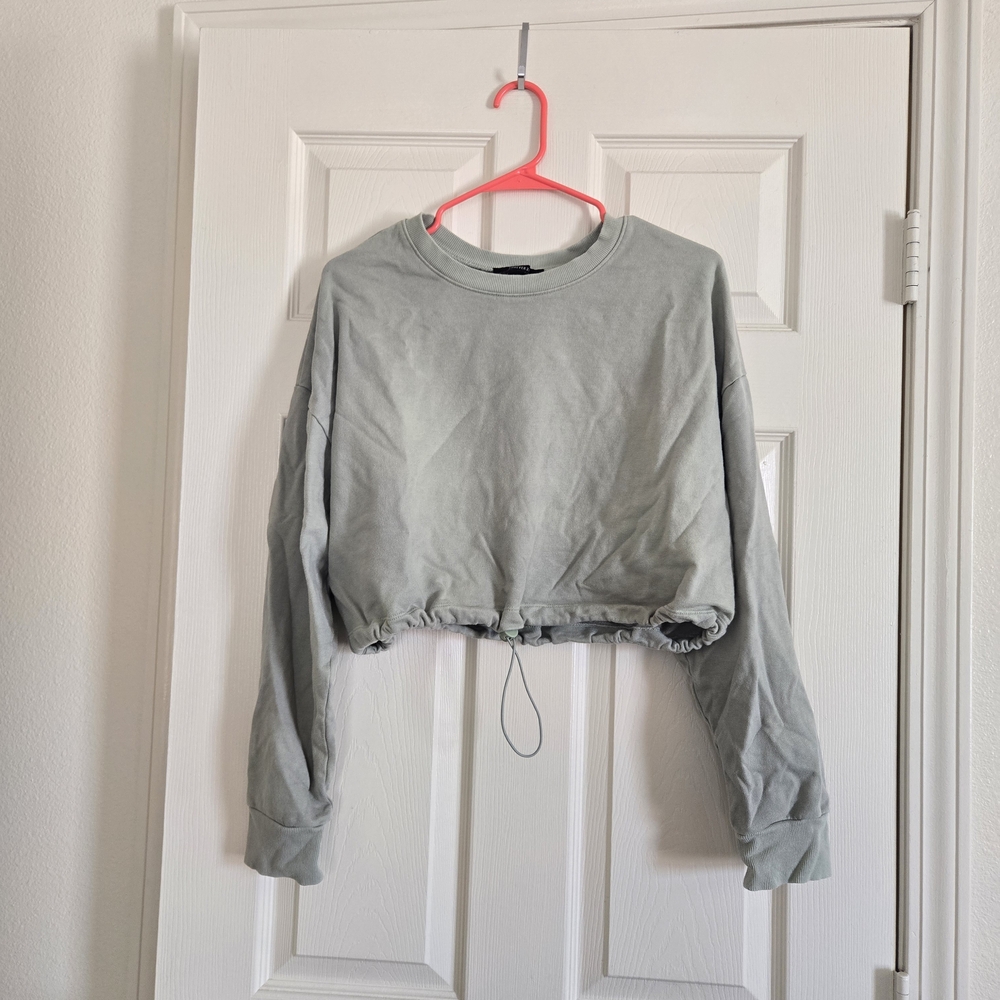 Forever 21 Light Gray Knit Top